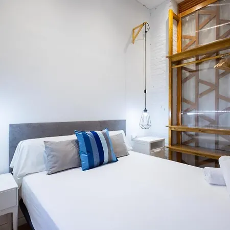 Florit Flats - The Vella Valencia