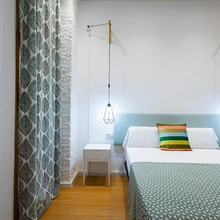 Florit Flats - The Vella Apartment Valencia