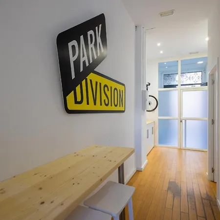 Florit Flats - The Vella Apartment