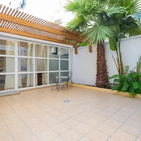 Florit Flats - The Vella