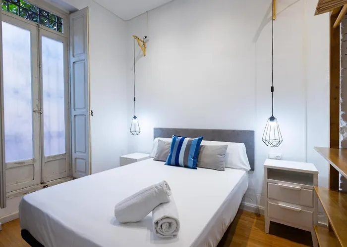 Florit Flats - The Vella Apartment Valencia