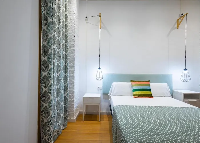 Florit Flats - The Vella Apartment Valencia