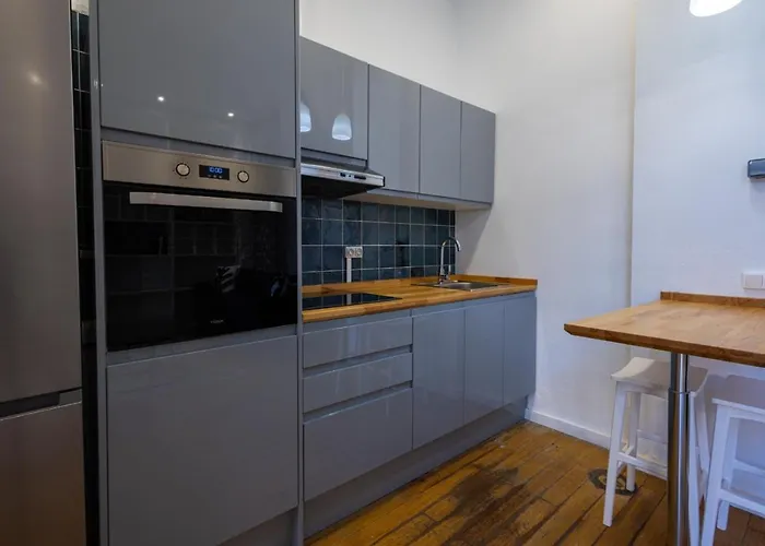 Florit Flats - The Vella Apartment *